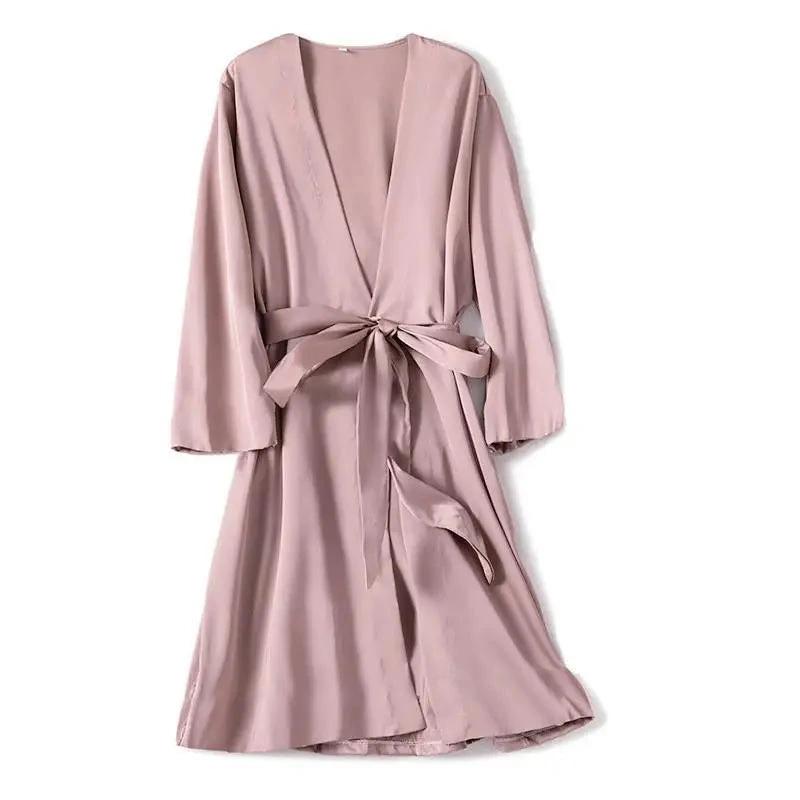 Robe satinée rose clair femme