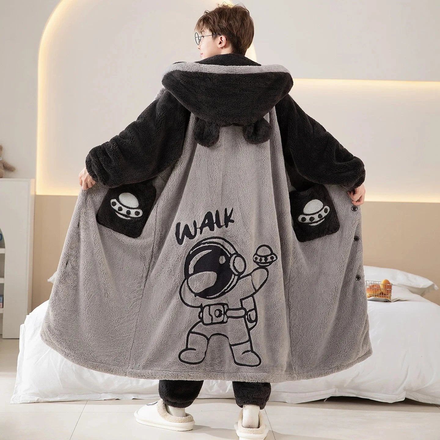 Pyjama Peluche Kawaii Astronaute pour Enfant et Adulte (Variante D)