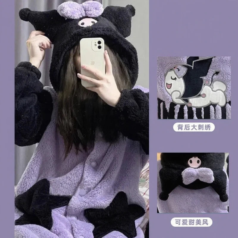 Peignoir Kuromi Violet à Capuche Polaire Enfant Fille