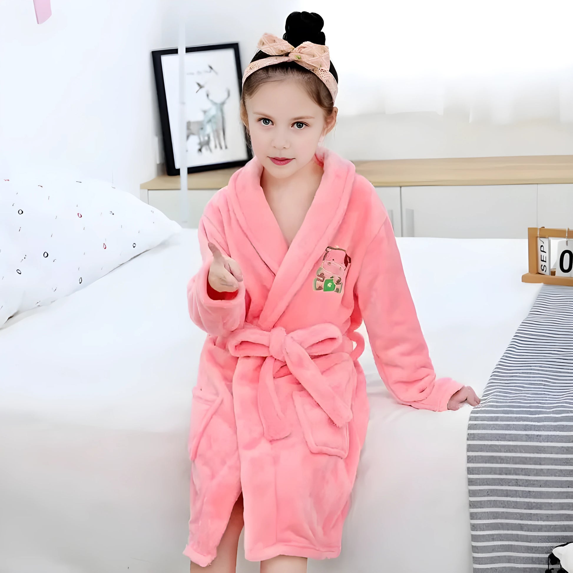 Peignoir Enfant Polaire Rose avec Broderie - Doux et Chaud