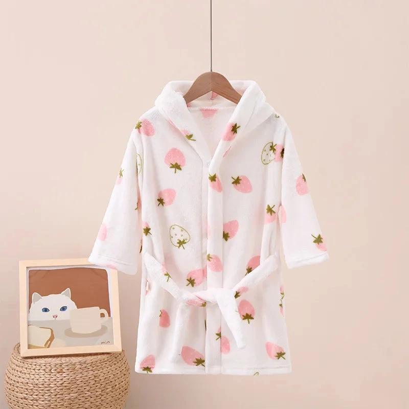 Peignoir enfant "Style 9" blanc à motifs fraises