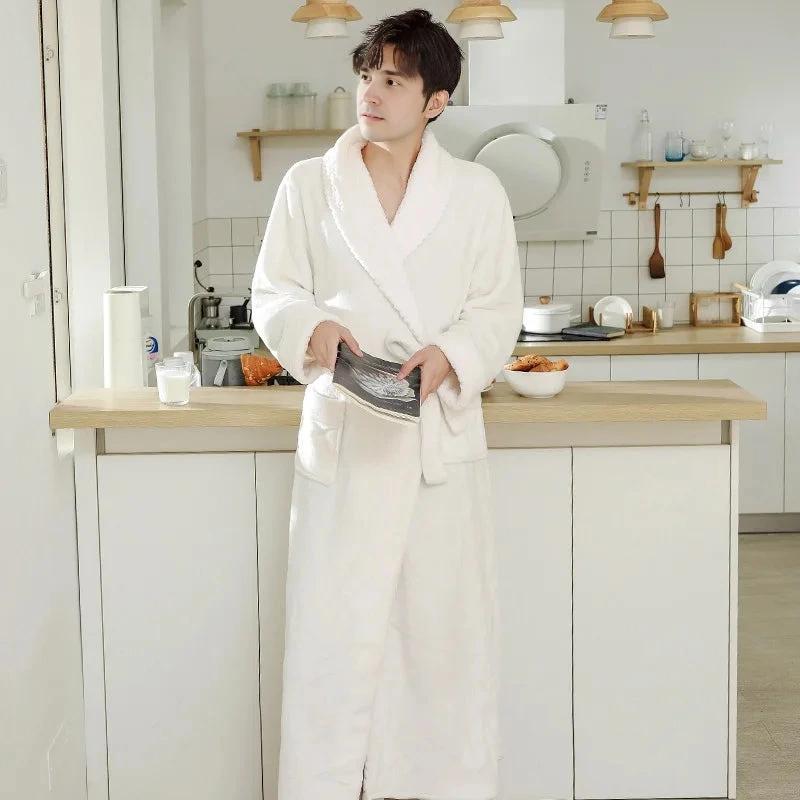 Robe d'hiver épaisse et chaude en flanelle pour homme - Blanche