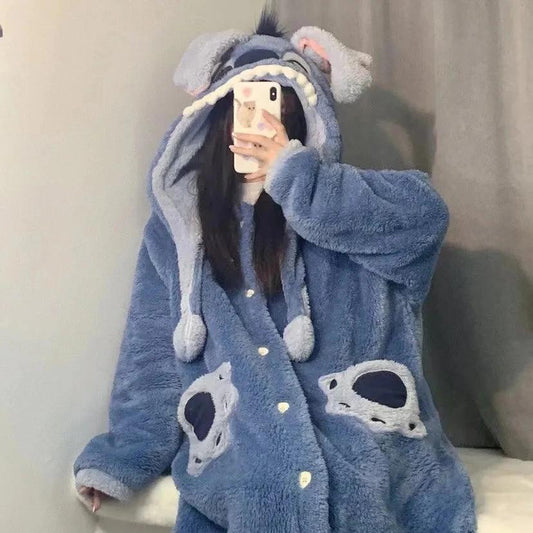 Lilo & Stitch Anime Stitch Nightgown Kawaii Lounge Clothes Girl Thickened Long Style Bathrobe Leisure Pajamas Keep Warm Gift (Bleu)